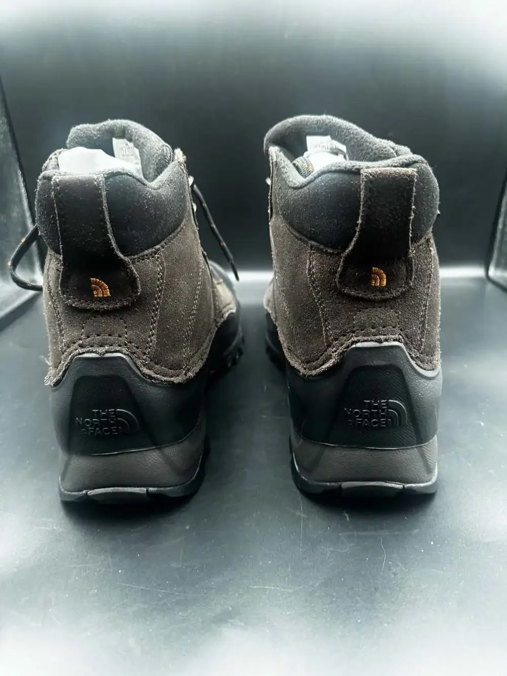 The North Face snowfuse no scuffs